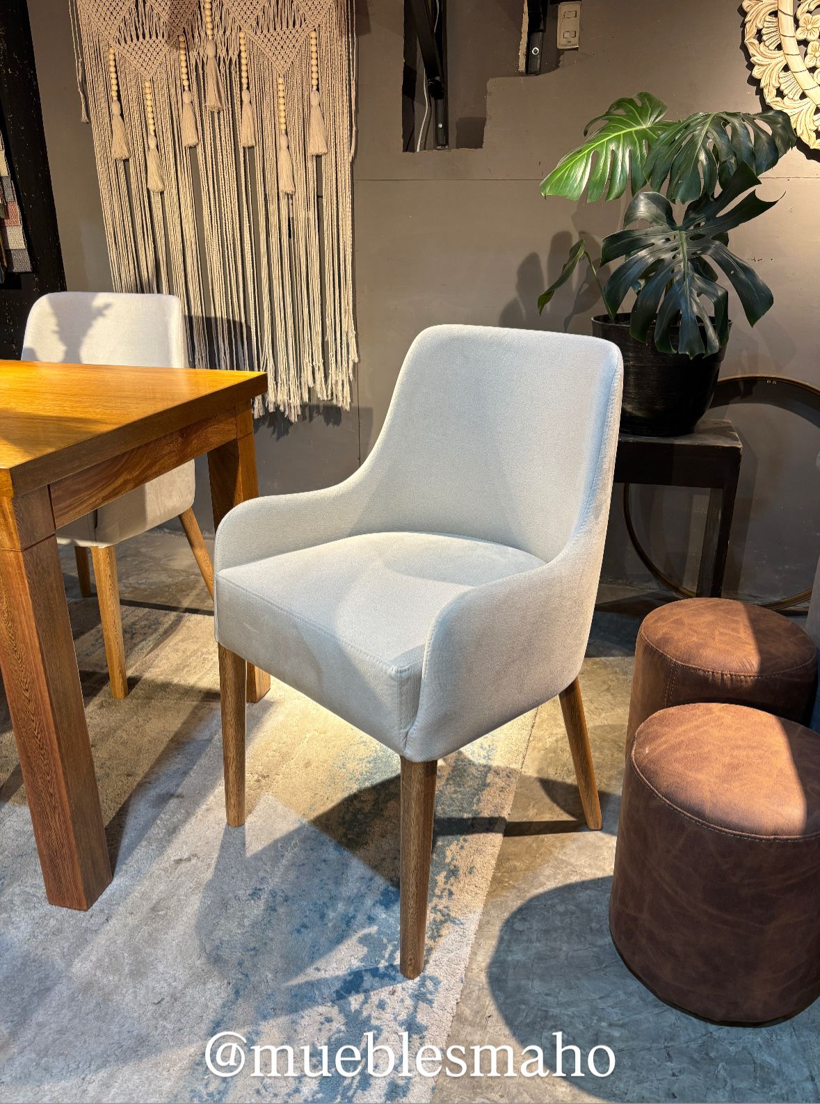 Silla de comedor Nova